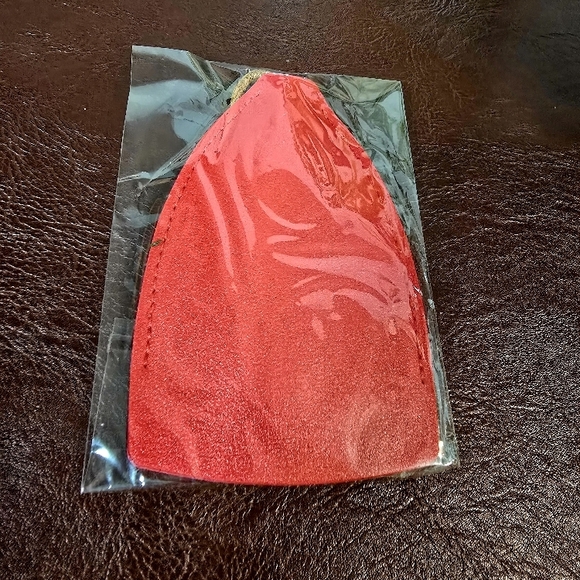 Keychain - Picture 2 of 2